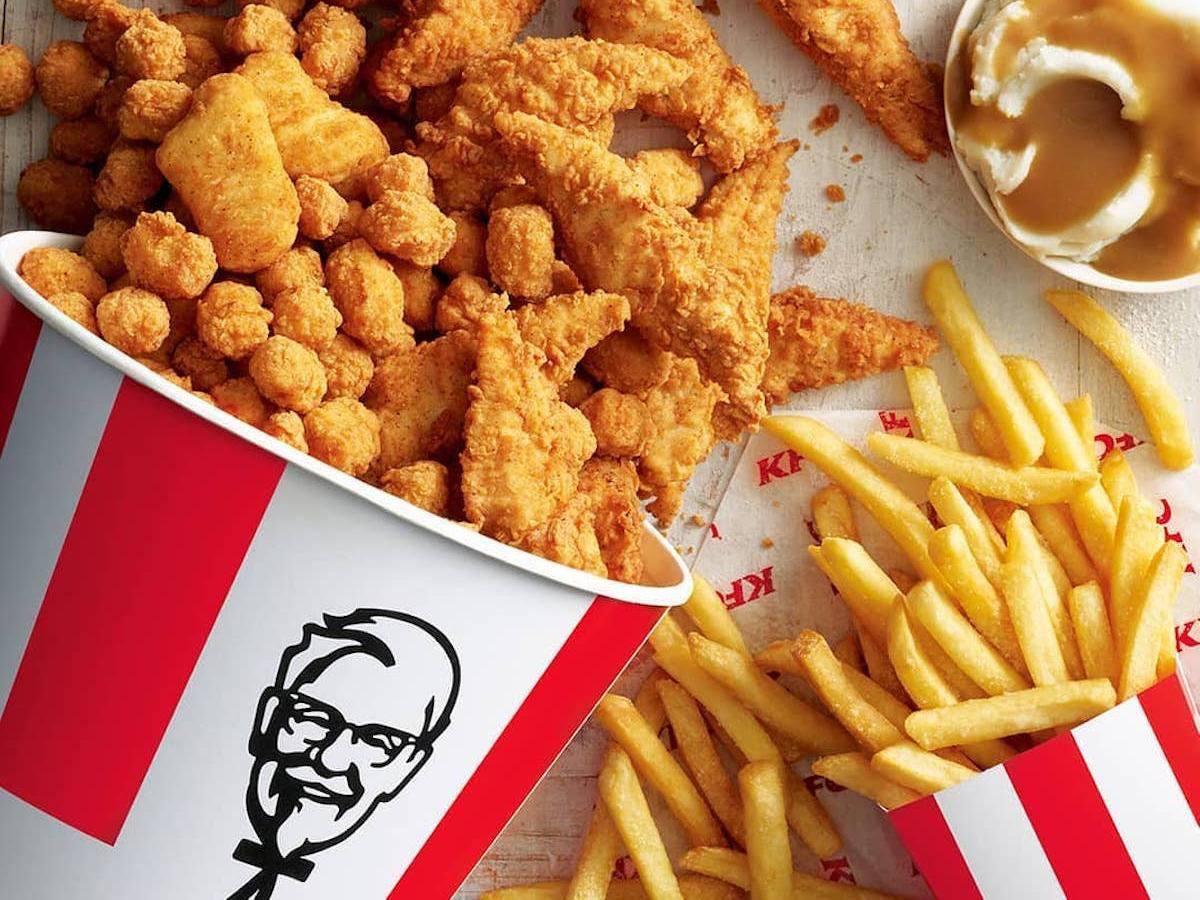 The fast food chain KFC is planning to sell its business in Russia.